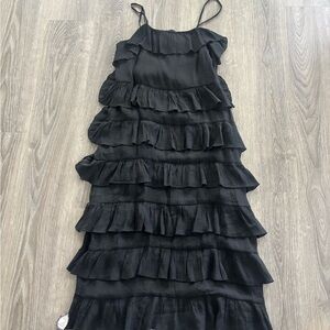 Black Ruffled Sleeveless Dress
